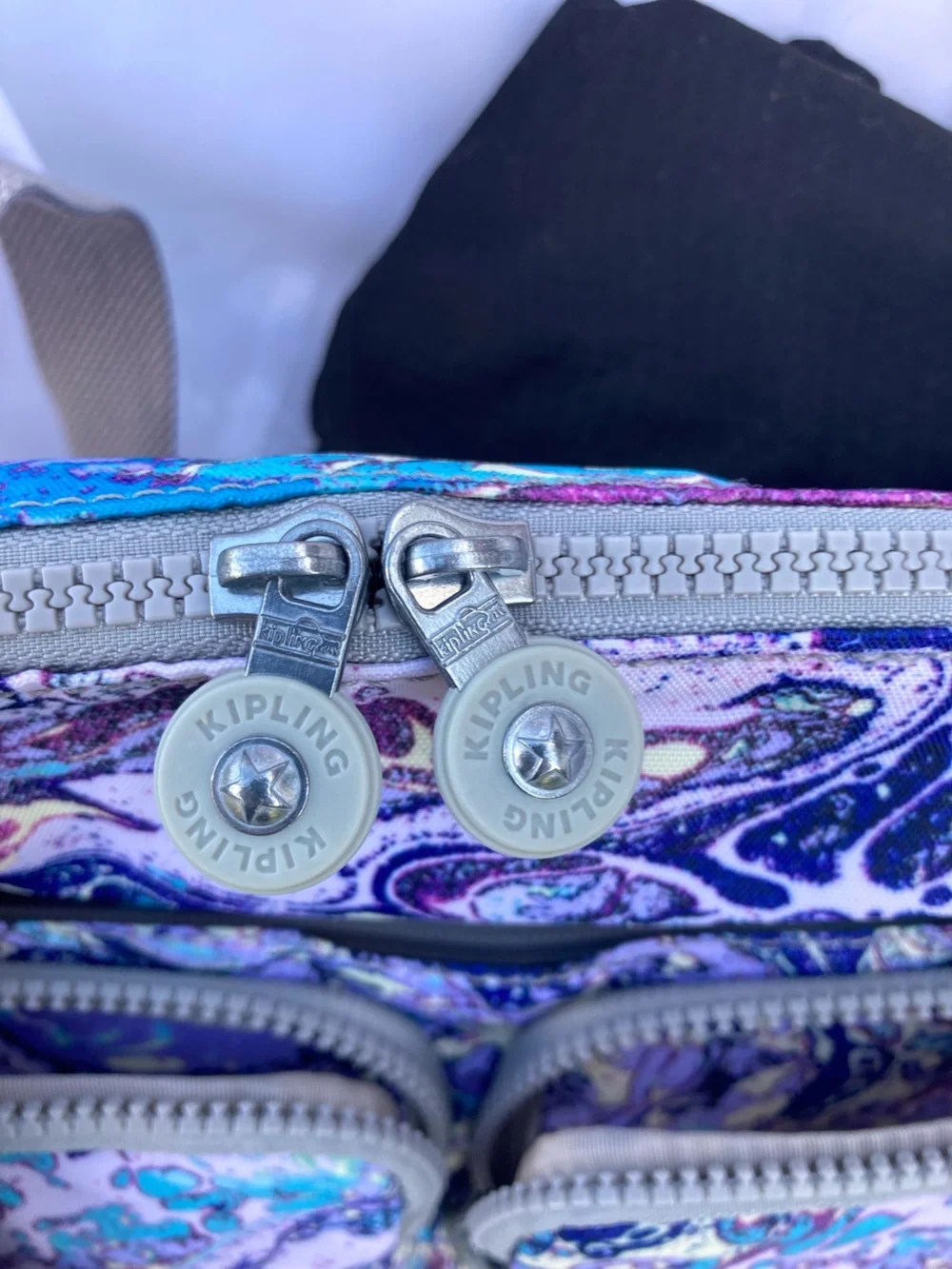 Kipling Cyrene Satchel/Crossbody Bag /Vibrant Swirl Watercolor Pattern /Like New - Picture 6 of 11
